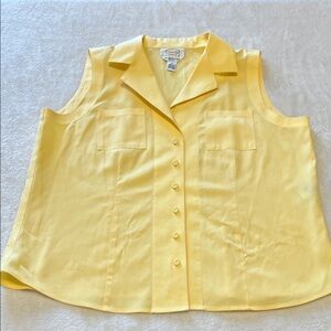 Talbots Wrinkle Resistant Soft Yellow Sleeveless Button-Front Blouse Size 12P